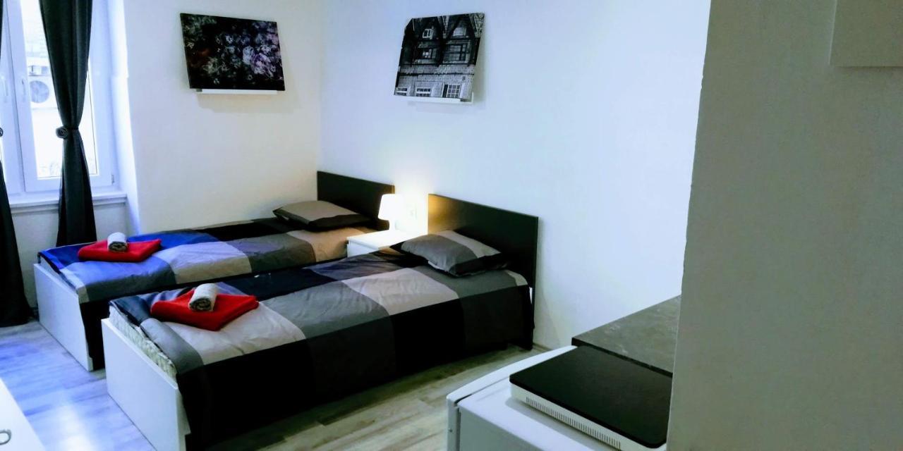 Pula Center Arena Belvedere Apartments And Rooms エクステリア 写真